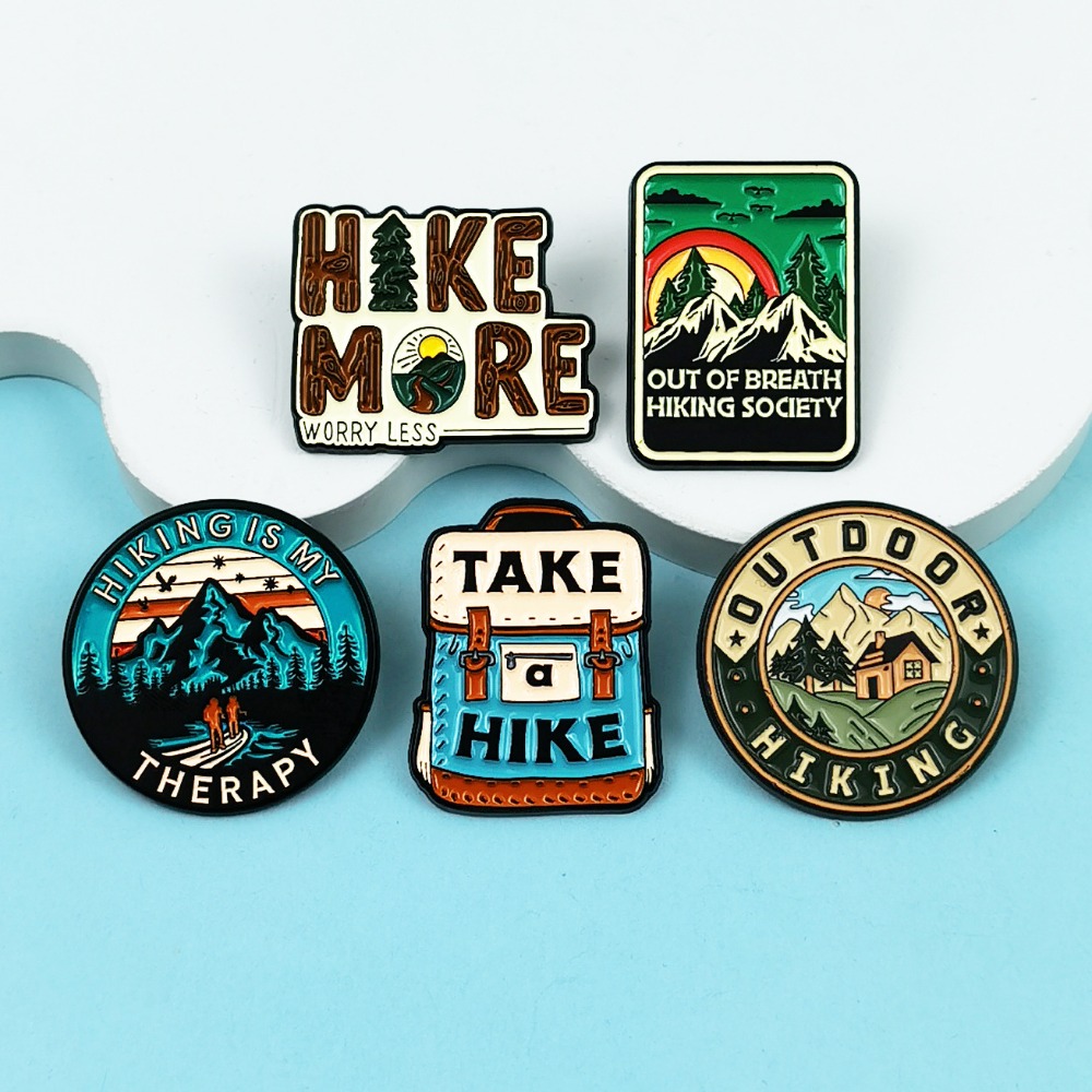 Broche vintage de randonnée en - Outdoor Adventures Clothing avis et prix